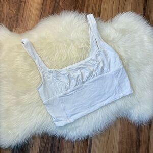 Aritzia Wilfred Free White Orbit Cropped Scrunched Tank • Size S